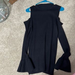 Ella moon long sleeve shirt with the shoulder slits